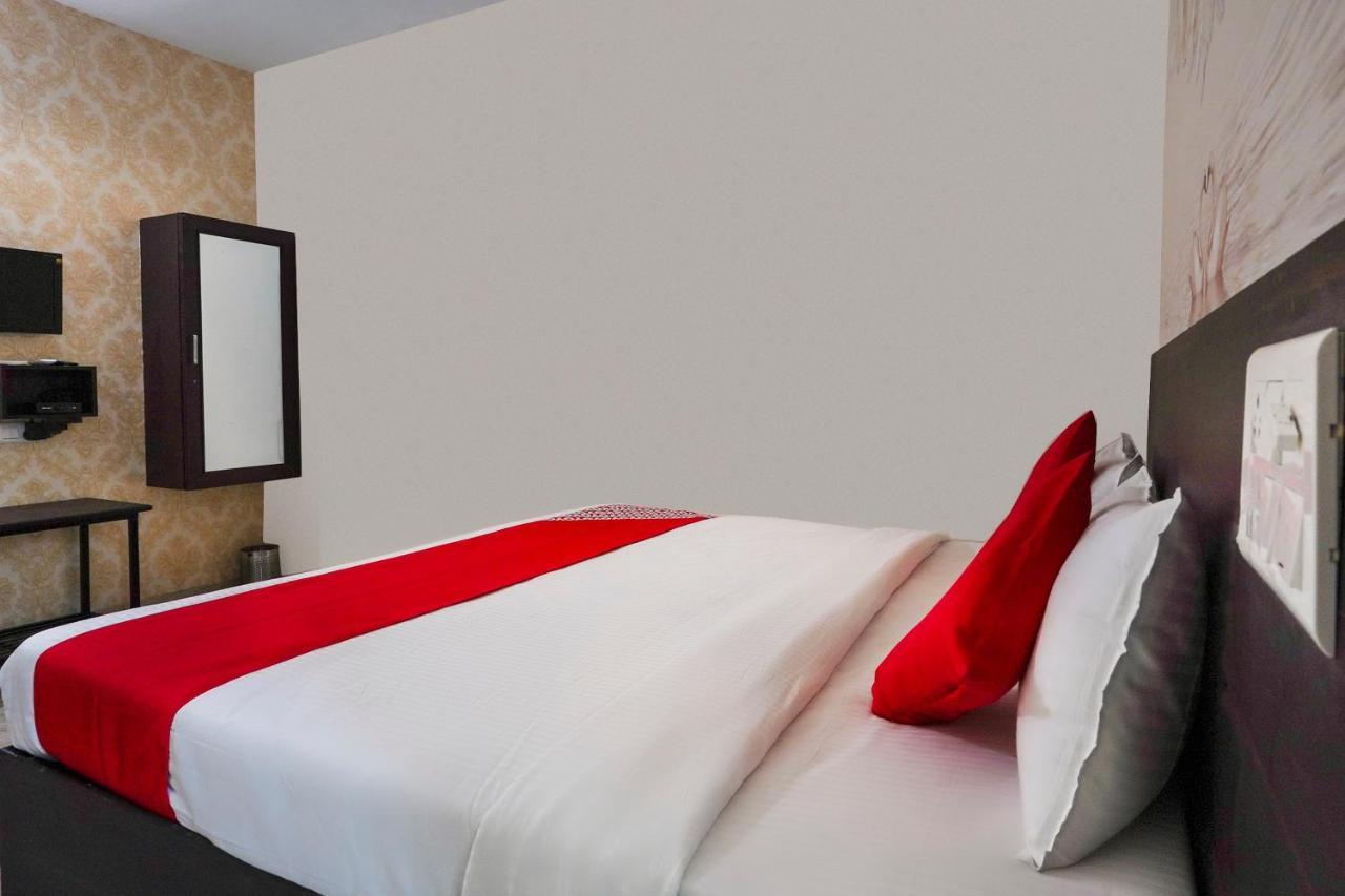 بونة Oyo Flagship 68474 Hotel Viraj المظهر الخارجي الصورة