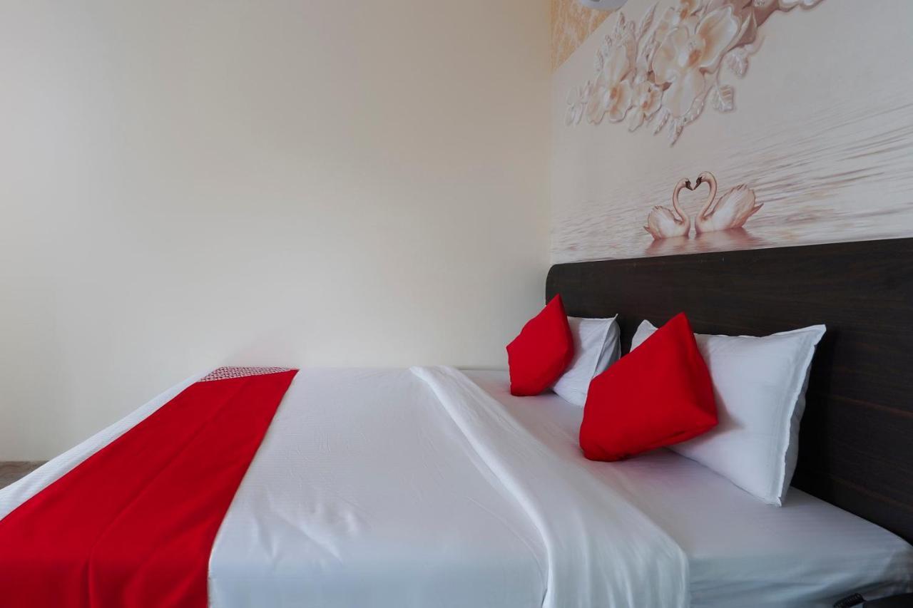 بونة Oyo Flagship 68474 Hotel Viraj المظهر الخارجي الصورة