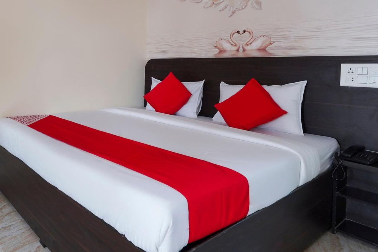بونة Oyo Flagship 68474 Hotel Viraj المظهر الخارجي الصورة