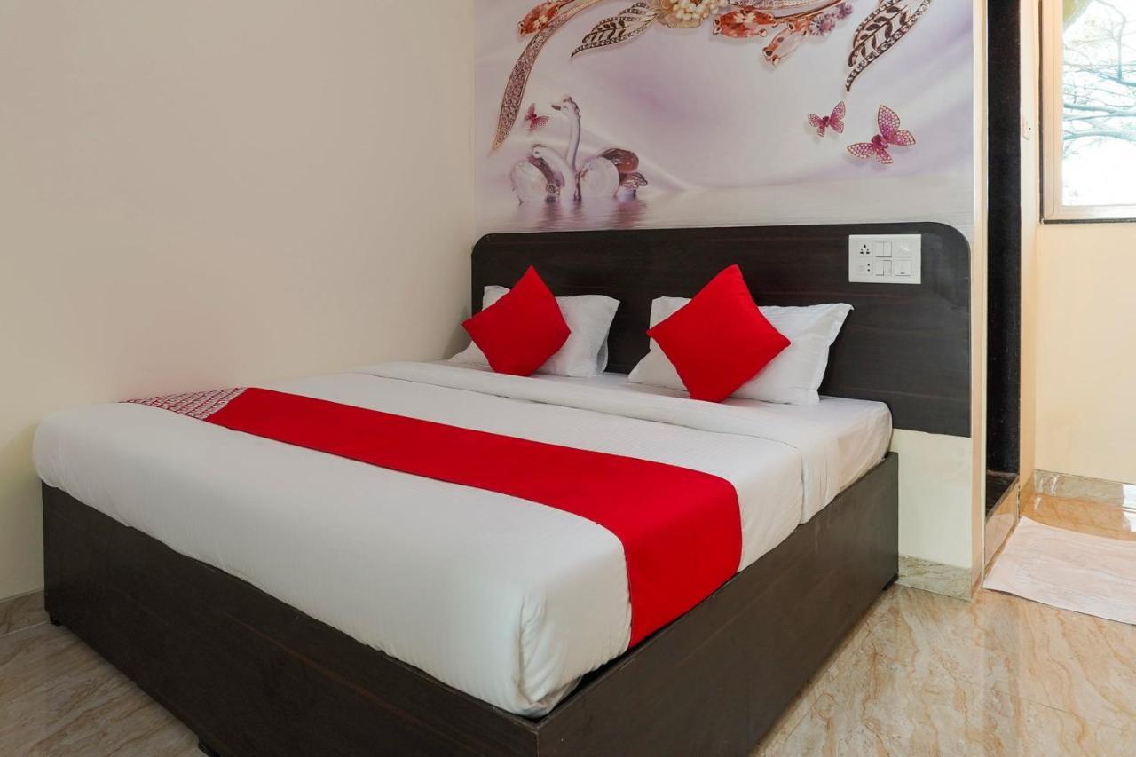 بونة Oyo Flagship 68474 Hotel Viraj المظهر الخارجي الصورة
