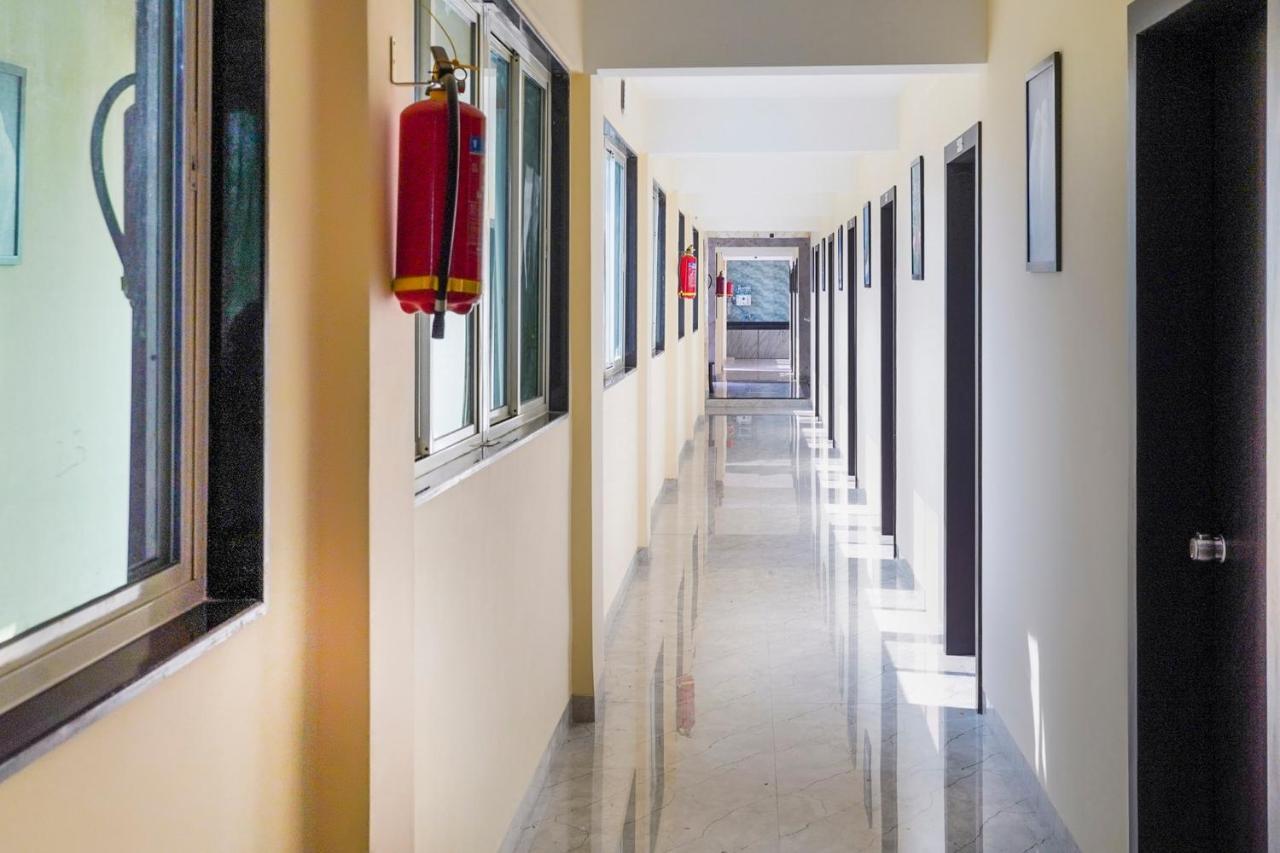 بونة Oyo Flagship 68474 Hotel Viraj المظهر الخارجي الصورة
